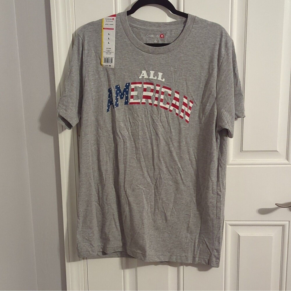 Celebrate it L Gray All American Patriotic Graphic Tee Cotton Blend Crew Neck